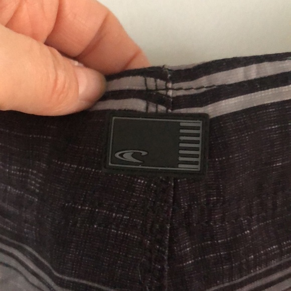 O’Neill Men’s Board Shorts Size 40 Swim Trunks Gray Black Stripes Pocket Beach - Picture 8 of 15